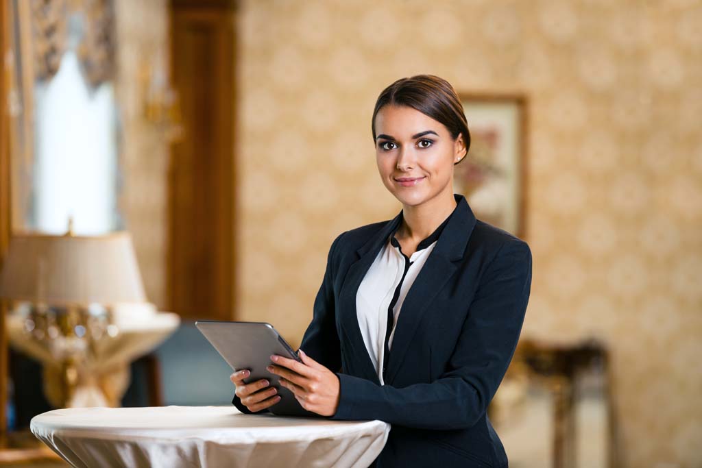 tourism and hospitality management courses in uk